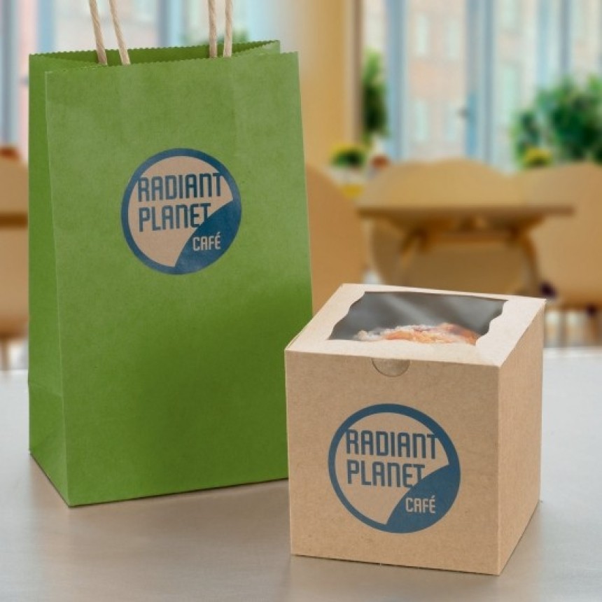WePrint_NL_rond_etiket_kraftpapier_op_tas_toepassing