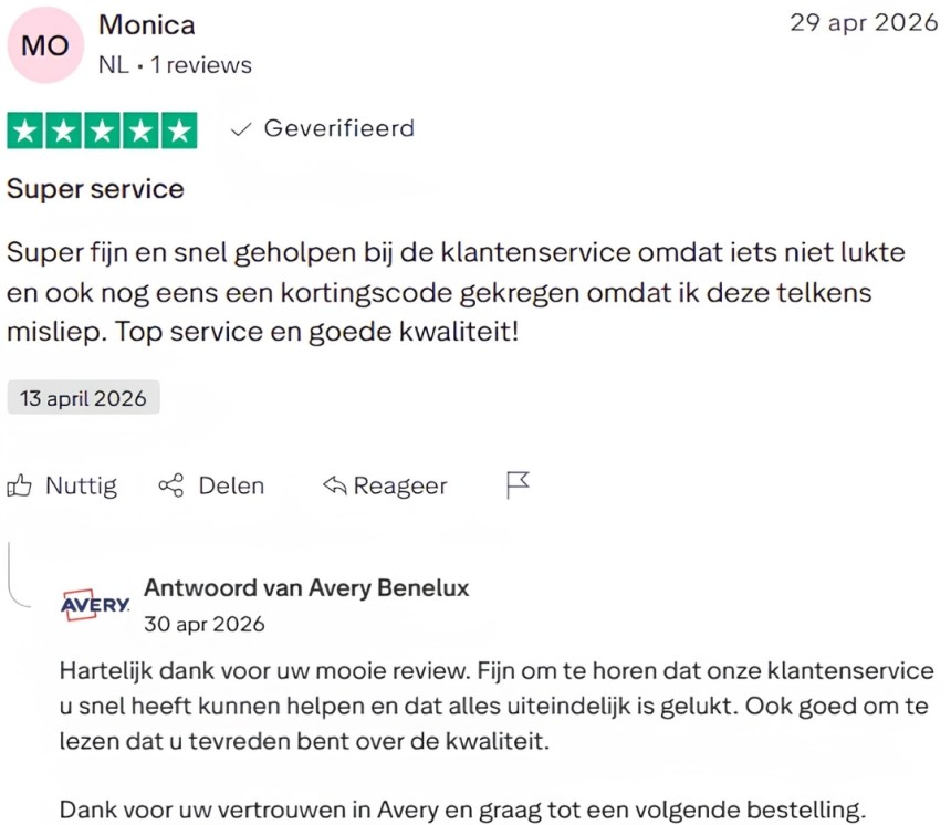 screenshot van een 5 sterren trustpilot review bij avery